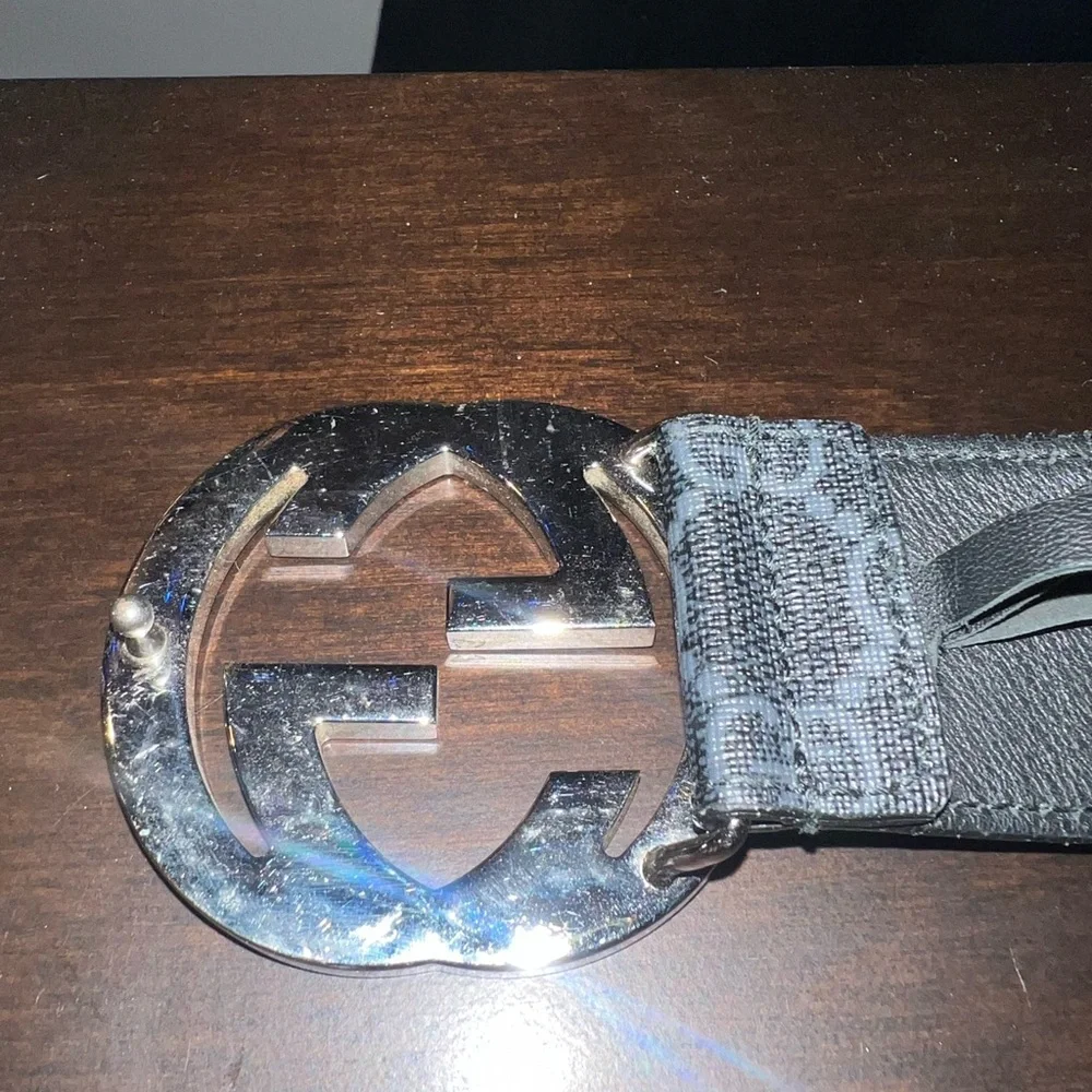 Gucci Silver Logo Belt - Picture 3 of 4